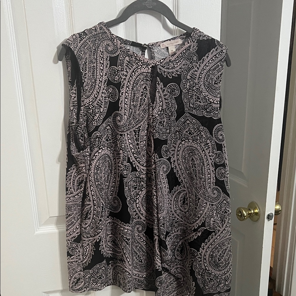 Dress Barn Black and Pink Paisley Blouse